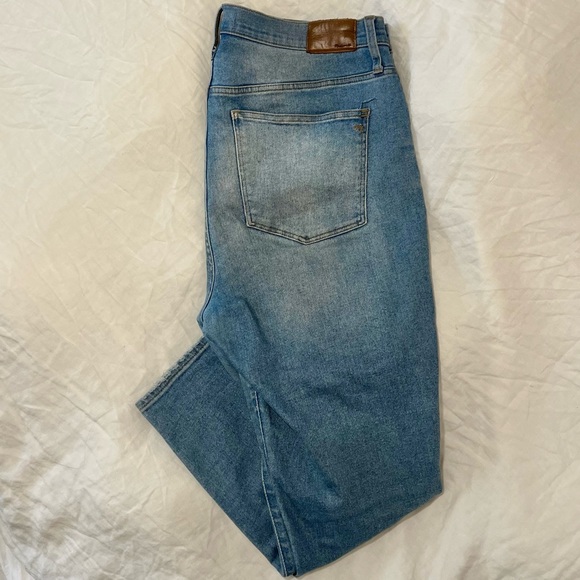 Madewell 10” High-Rise Skinny Crop size 32 - Picture 3 of 9